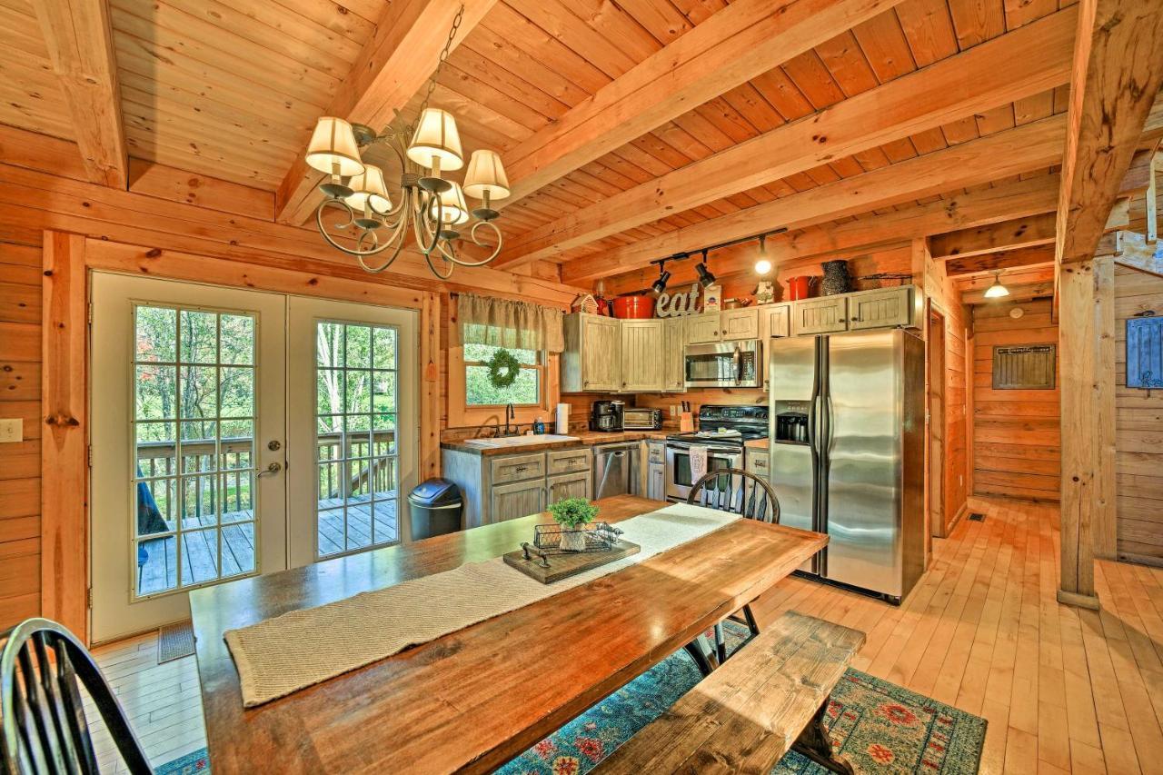 Creekside Bryson City Cabin With Private Hot Tub Екстериор снимка