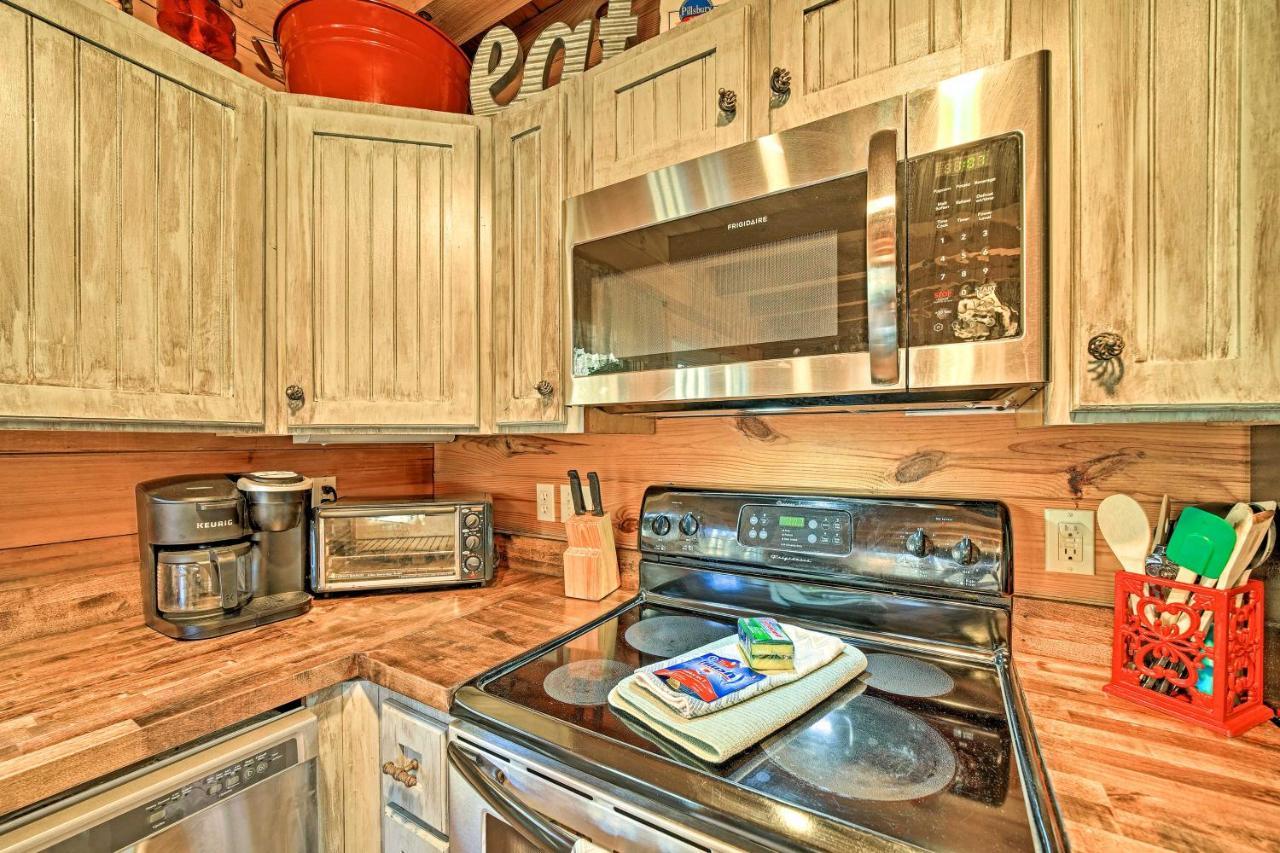 Creekside Bryson City Cabin With Private Hot Tub Екстериор снимка