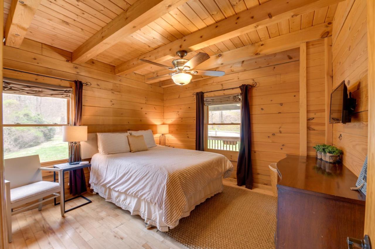 Creekside Bryson City Cabin With Private Hot Tub Екстериор снимка