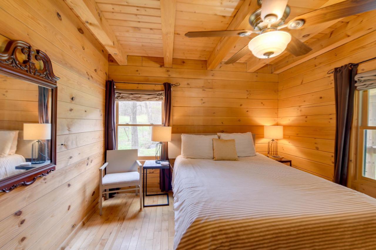 Creekside Bryson City Cabin With Private Hot Tub Екстериор снимка